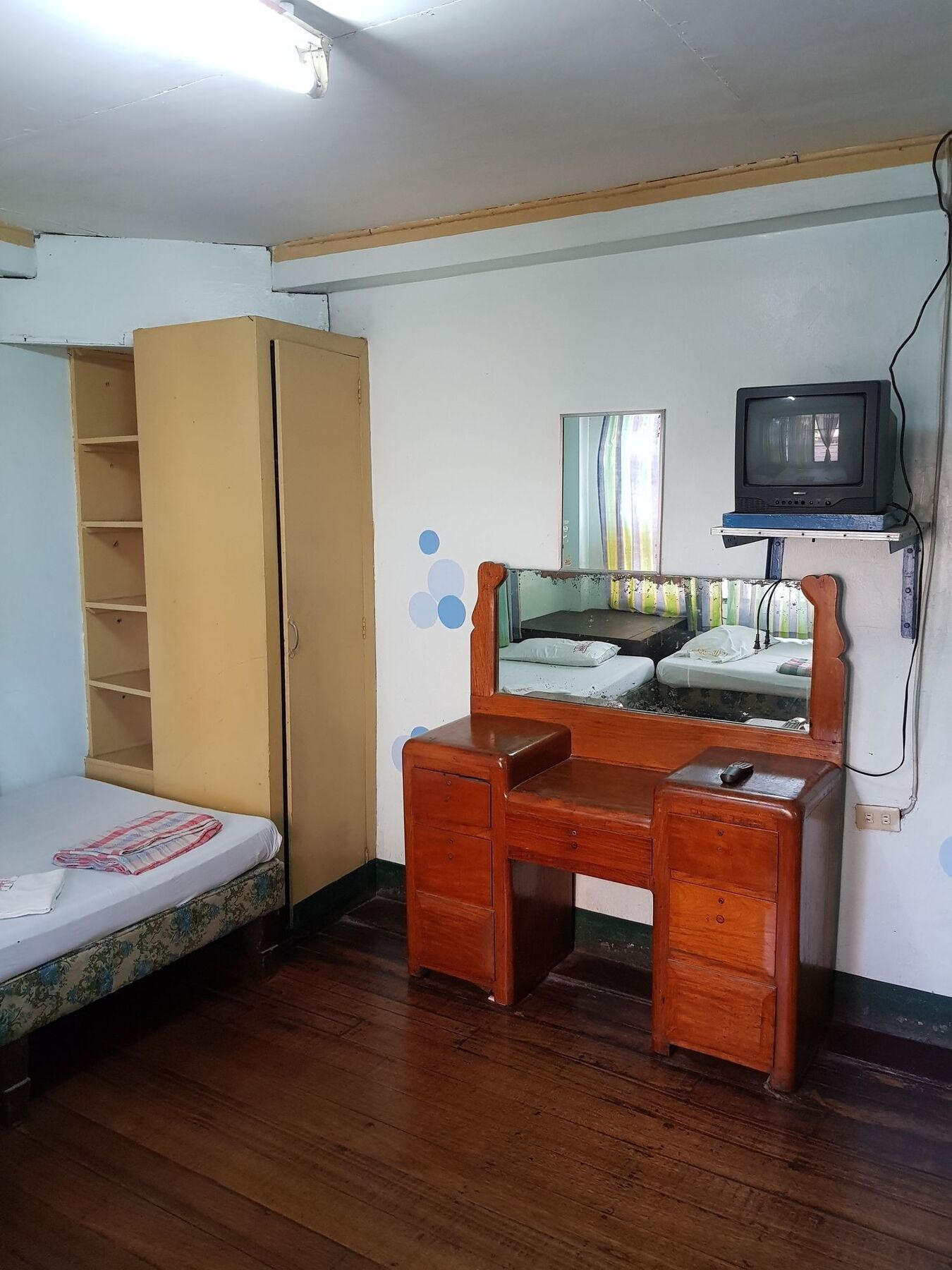 Texicano Hotel Main Laoag Buitenkant foto